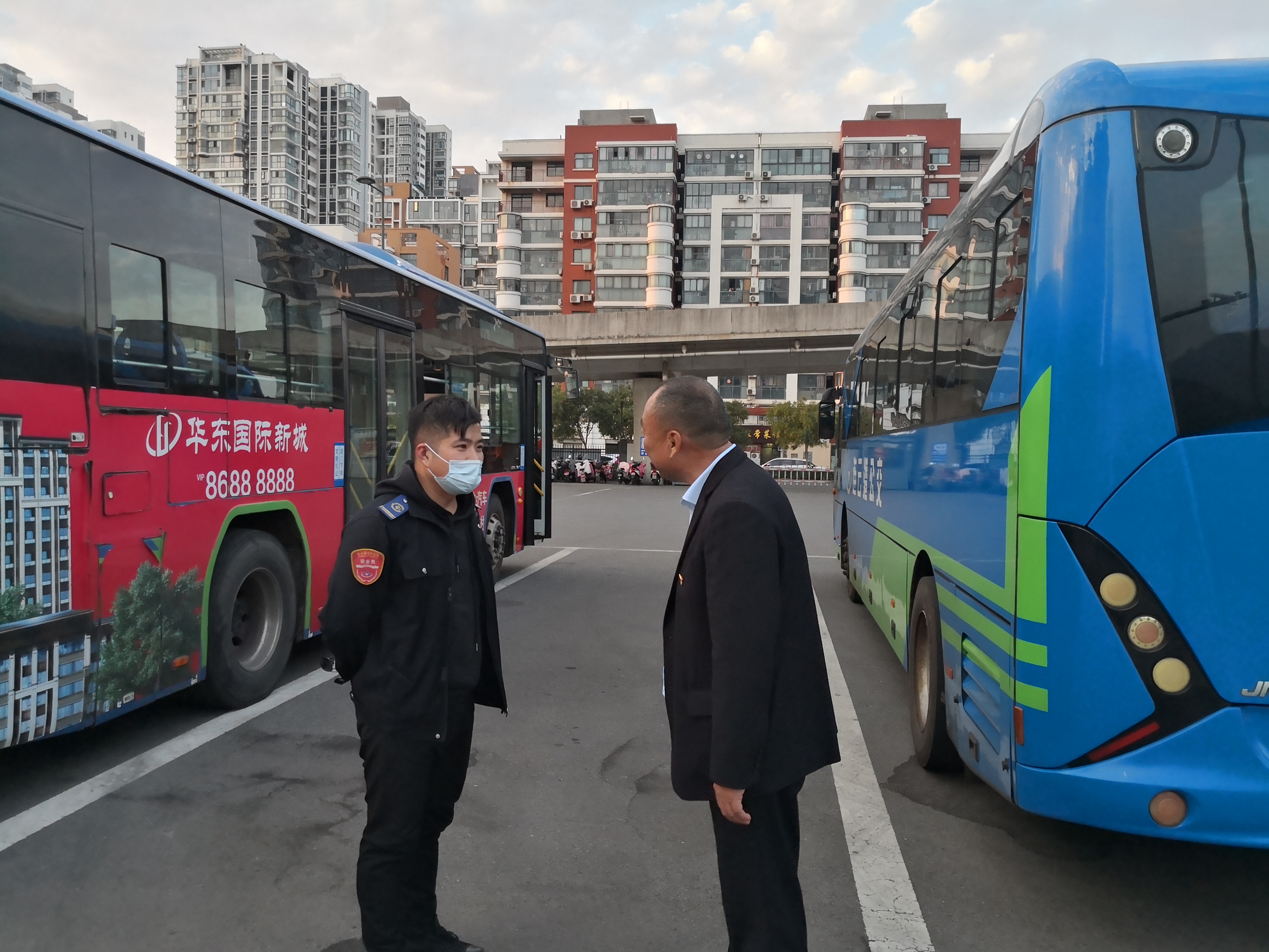 公交集团公交事业二部开展安全大检查