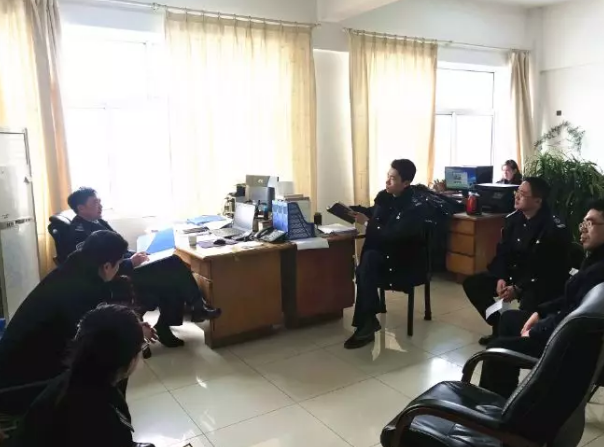 公交集团召开运营工作会议