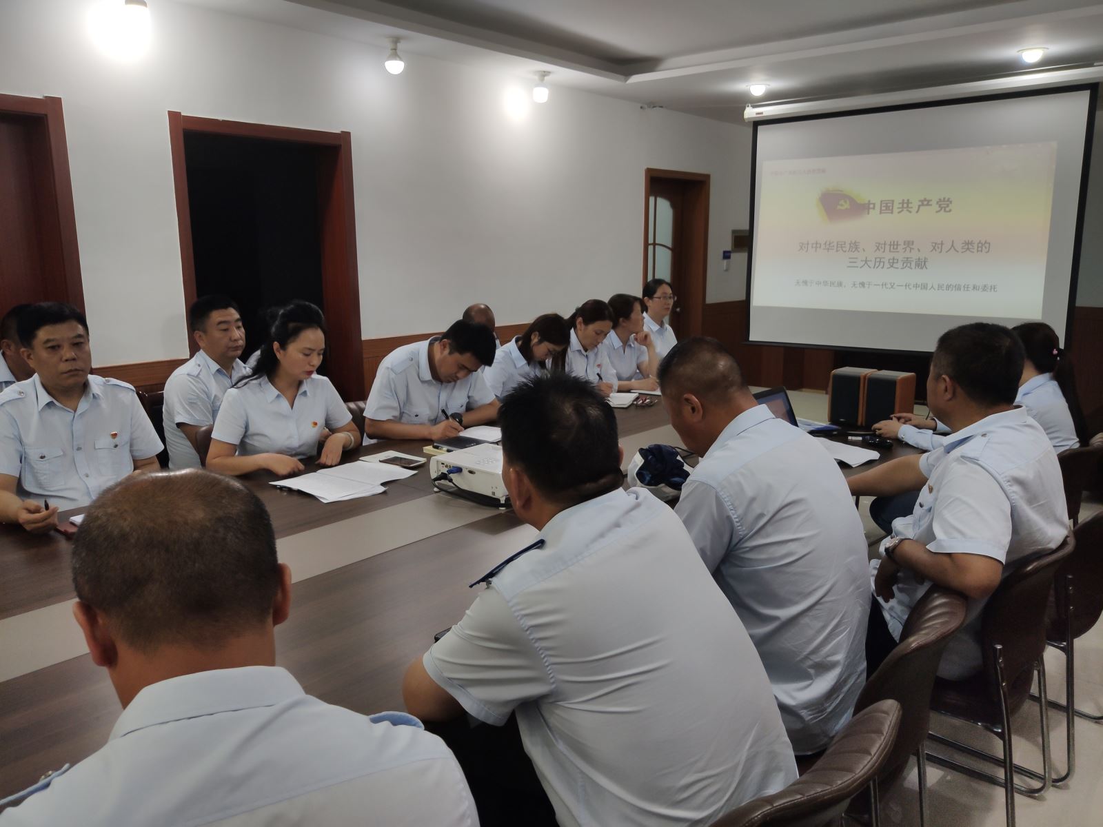 守初心，担使命，公交集团公交事业一部党支部纪念建党99周年书记讲党课