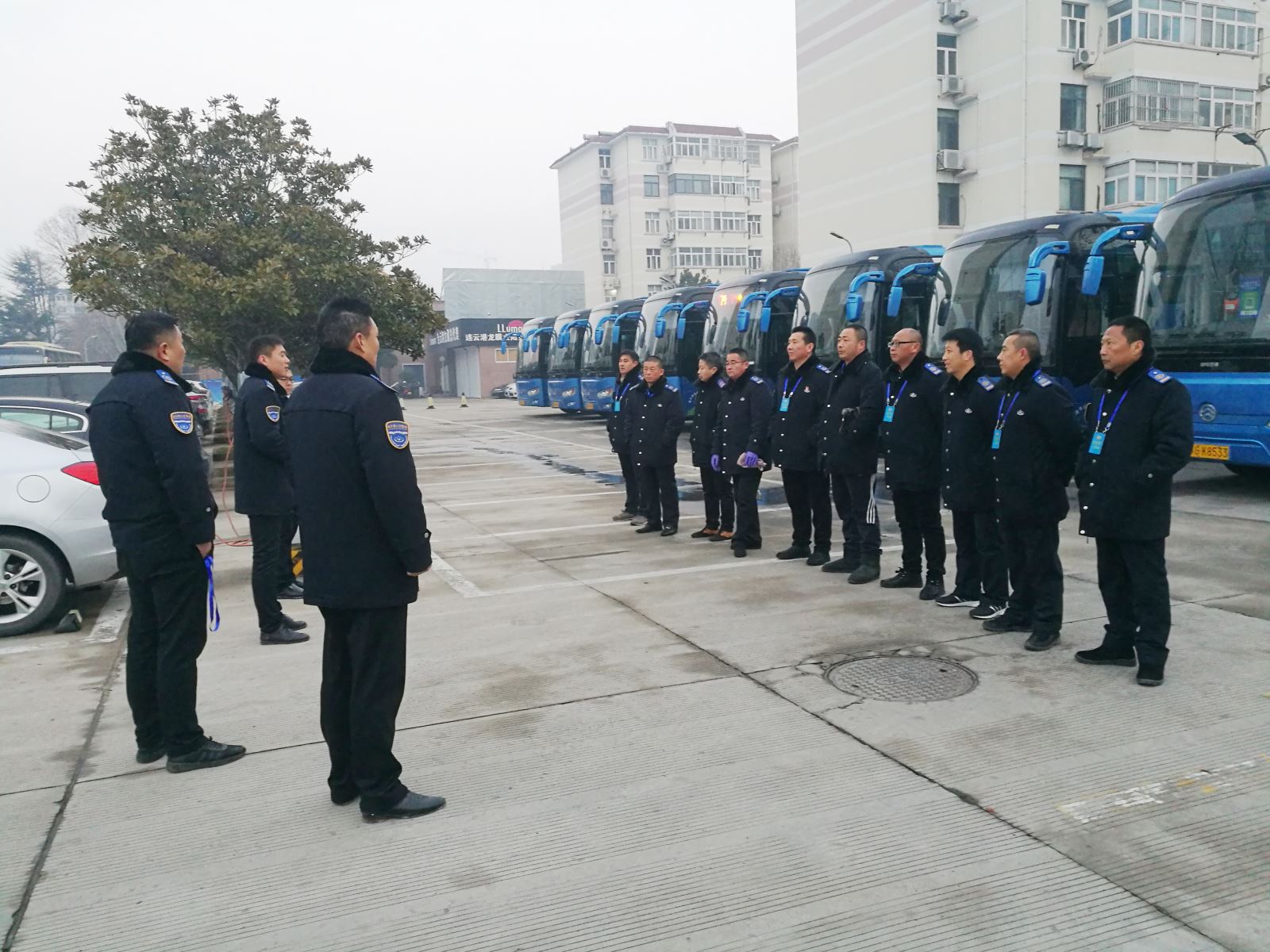 市公交集团全力做好“两会”服务用车保障工作