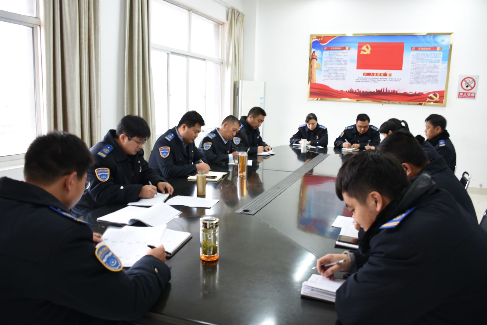 公交集团东部公司召开重点工作专题会议