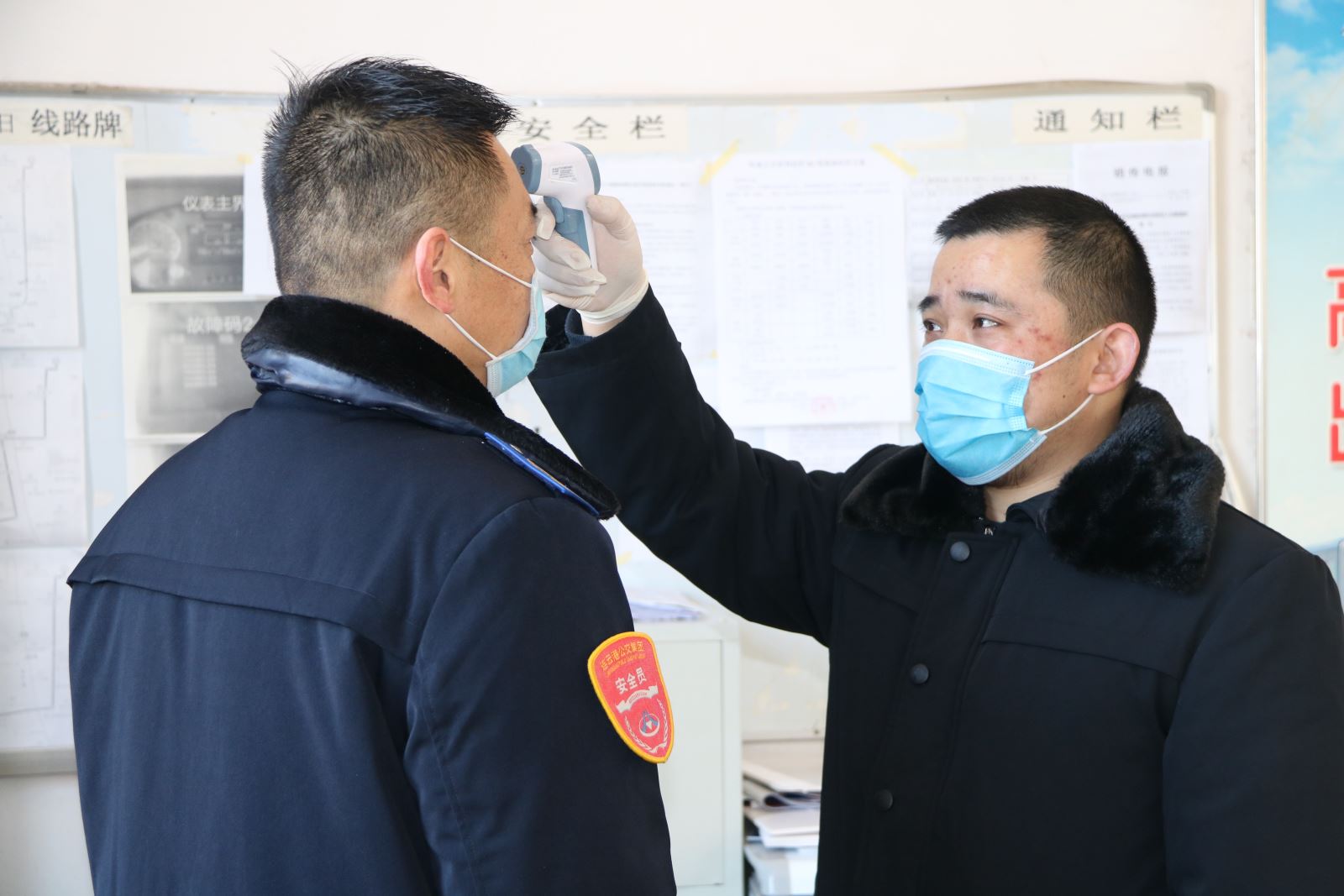 坚守在抗疫一线的“螺丝钉”——陶长兵
