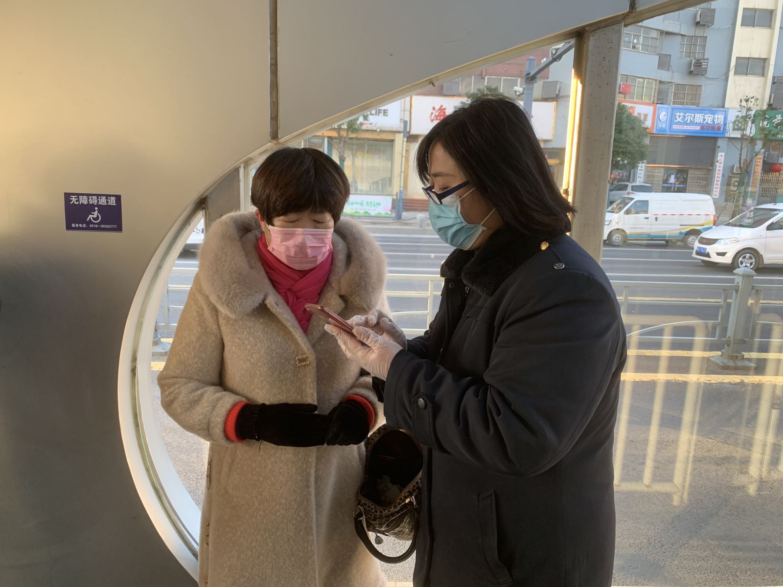 快速公交事业部东城分公司调度员唐林 平凡岗位的不平凡工作